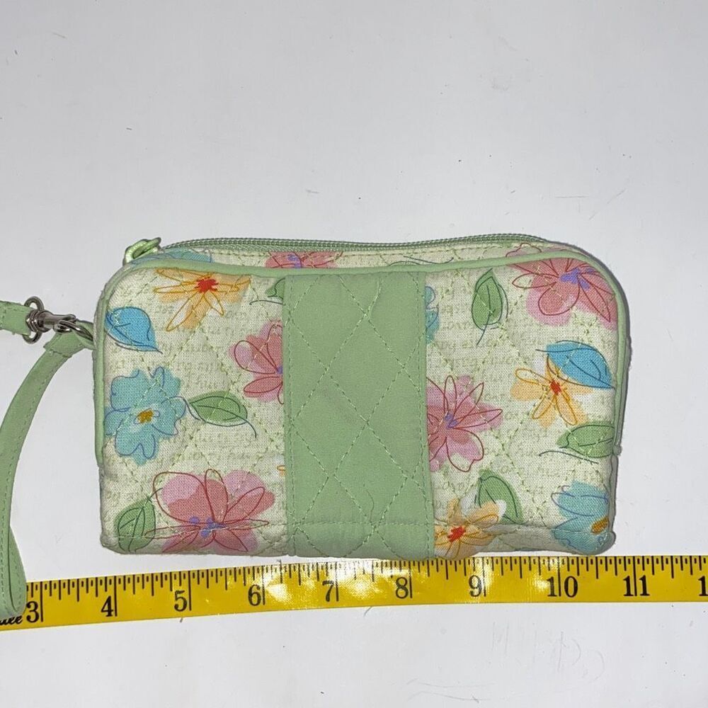 Longaberger Homestead Floral Quilted Fabric Wristlet Pouch Green Cream Pastel